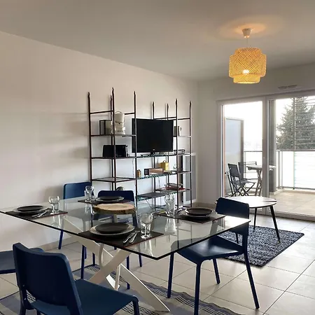 Apartment Appartement T3 Moderne Avec Grande Terrasse A Balaruc-Les-Bains - Fr-1-553-293 *